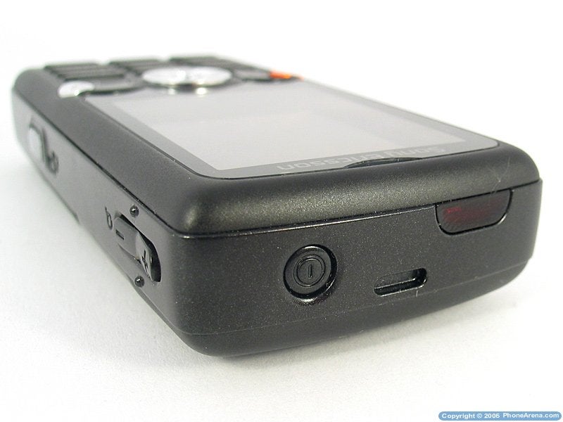 Sony Ericsson W810 Review