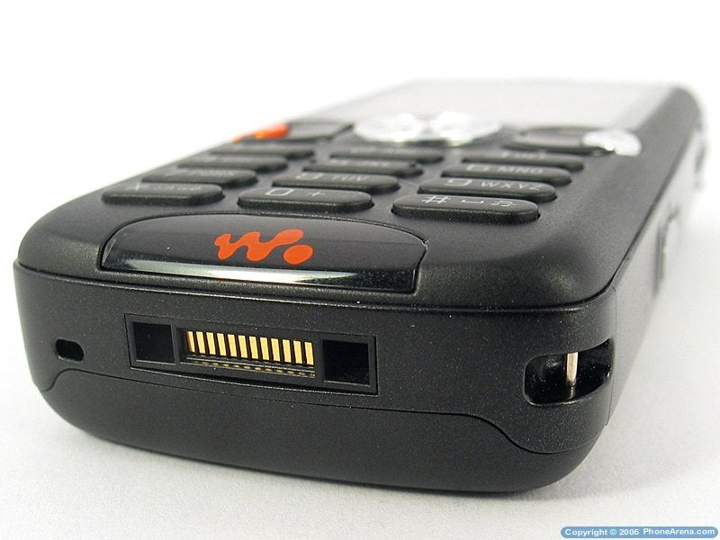 Sony Ericsson W810 Review