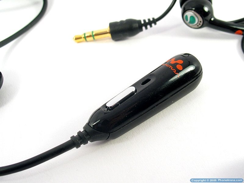 Sony Ericsson W810 Review