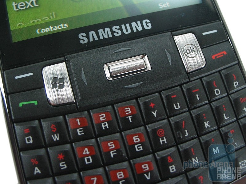 The Intrepid has standard navigation cluster - Samsung Intrepid i350 Review