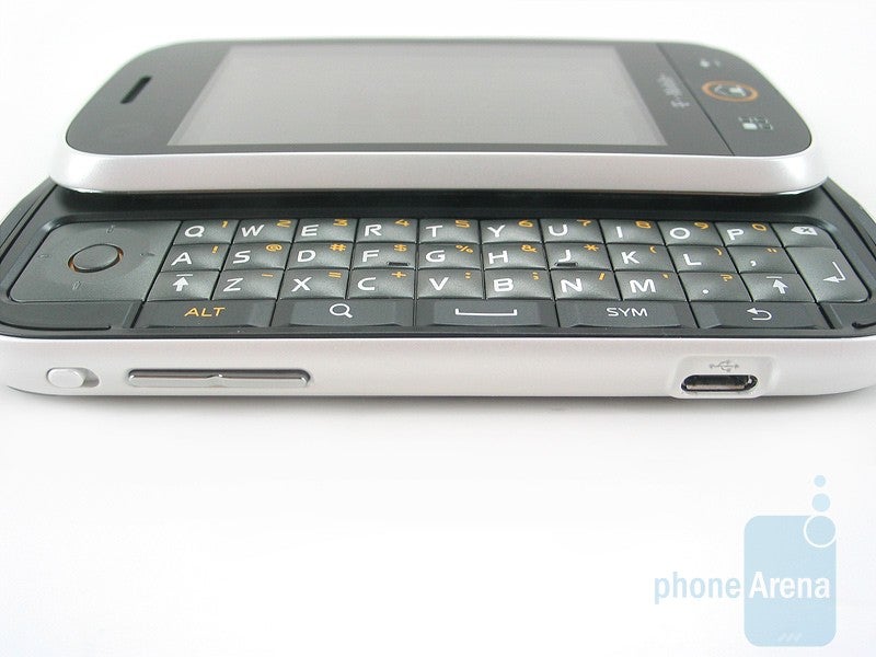 The Motorola CLIQ has four row QWERTY keyboard - Motorola CLIQ Review