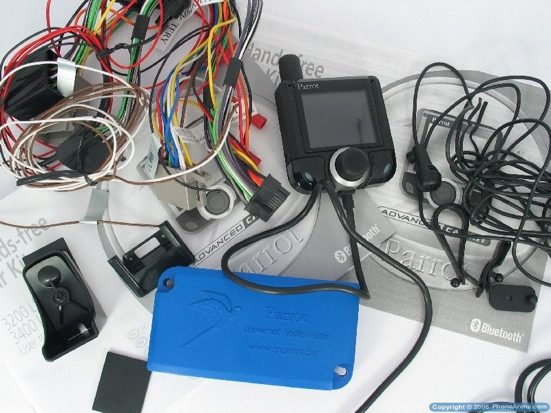 Parrot 3400 LS-GPS Bluetooth Car Kit Review
