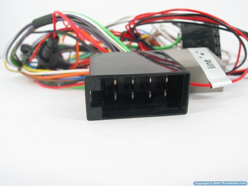 Parrot 3400 LS-GPS Bluetooth Car Kit Review