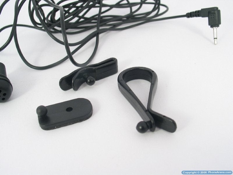 Parrot 3400 LS-GPS Bluetooth Car Kit Review