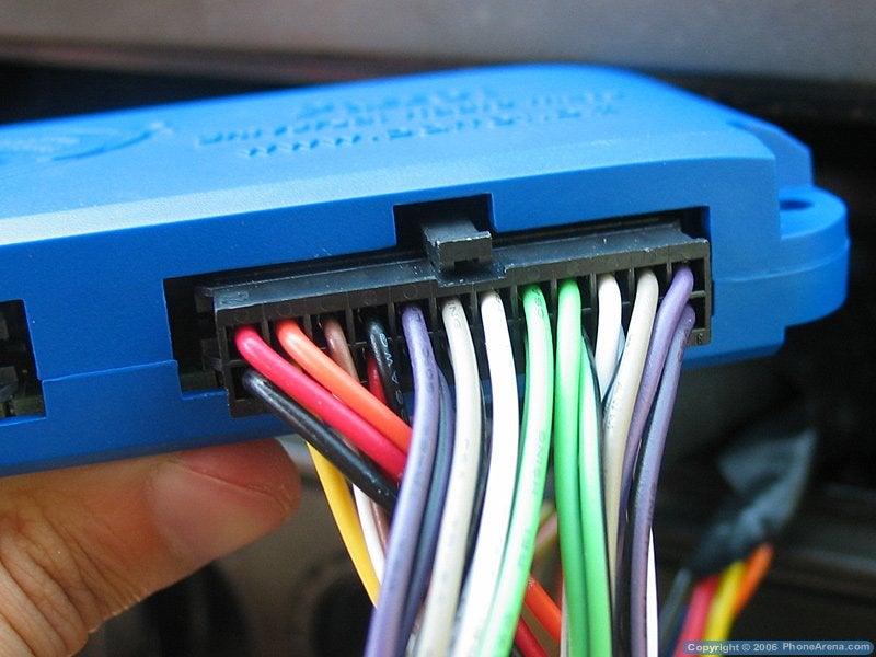Parrot 3400 LS-GPS Bluetooth Car Kit Review