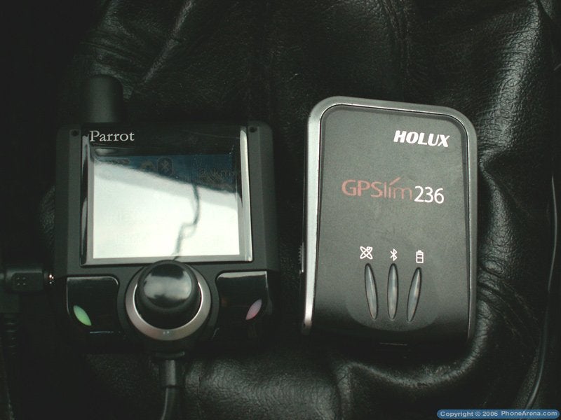 Parrot 3400 LS-GPS Bluetooth Car Kit Review
