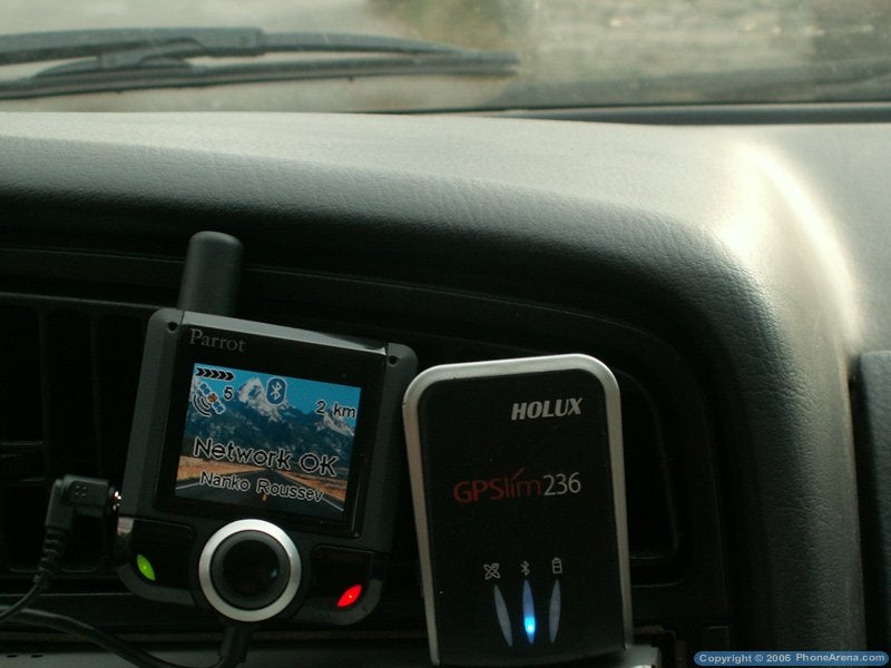 Parrot 3400 LS-GPS Bluetooth Car Kit Review