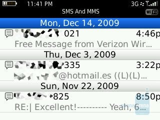 Messaging - RIM BlackBerry Bold 9700 and Curve 8530: side by side