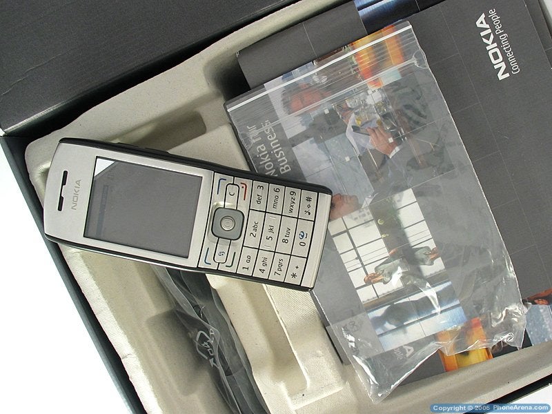Nokia E50 Smartphone Review