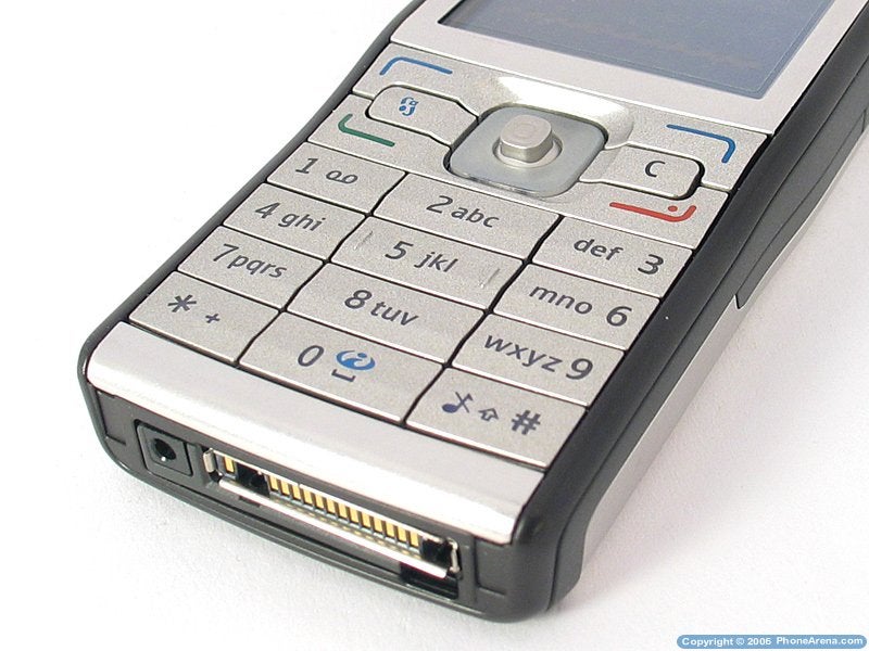 Nokia E50 Smartphone Review