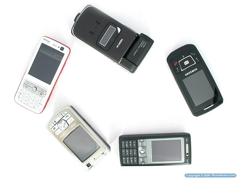 Confronto cellulari con fotocamera da 3 megapixel: D900, K800, N73, N80, N93