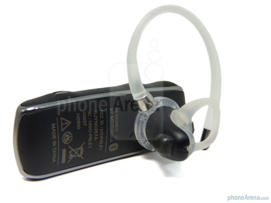 Motorola HK201 Universal Bluetooth Headset Black Silver 723755894082 Motorola HK201 Universal Bluetooth Headset Black Silver 723755894082