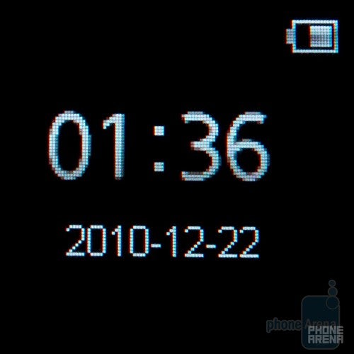 The clock of the Sony Ericsson LiveView - Sony Ericsson LiveView Review