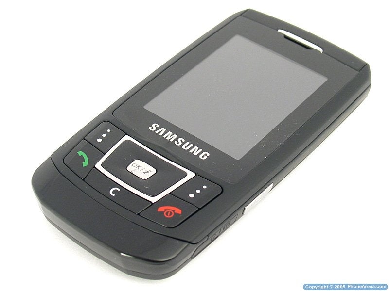 Samsung SGH-D900 Review