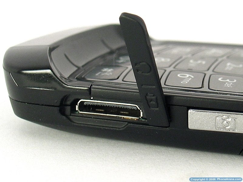 Samsung SGH-D900 Review