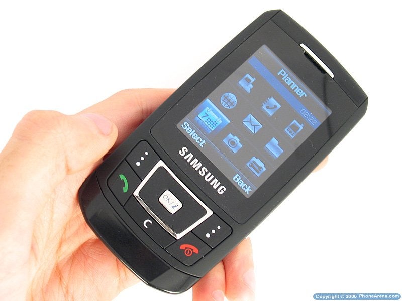 Samsung SGH-D900 Review