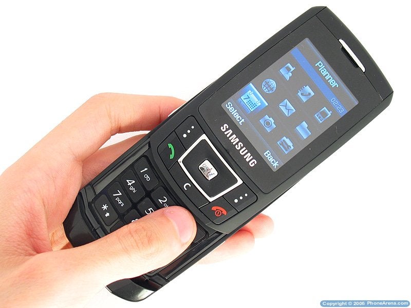 Samsung SGH-D900 Review