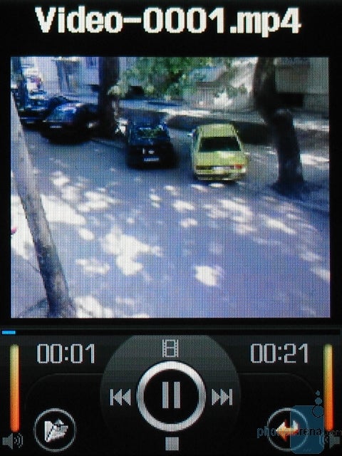 Samsung SGH-D900 Review
