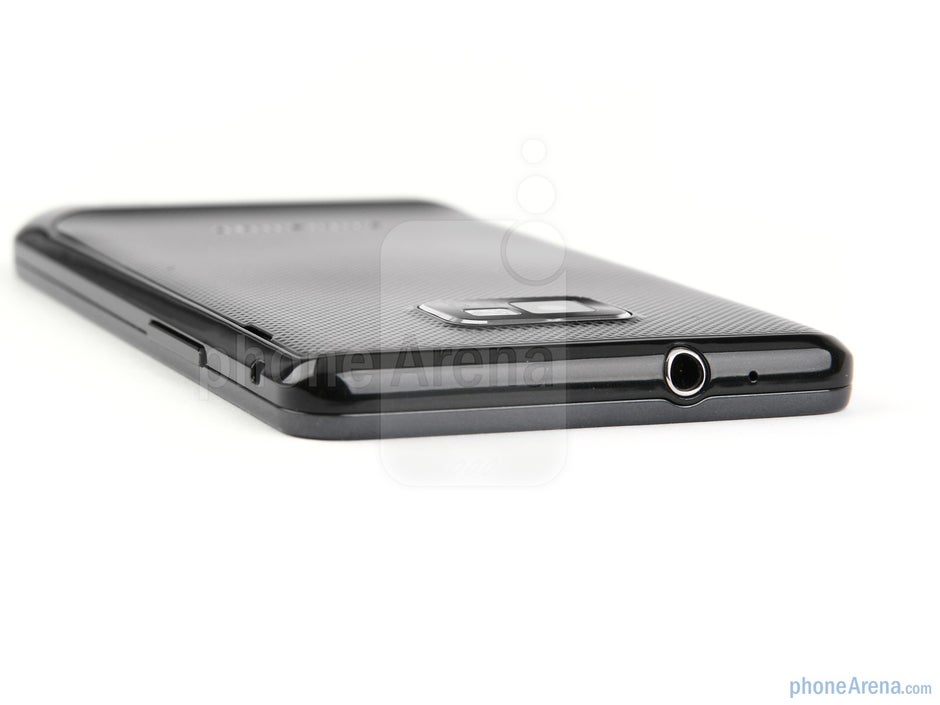 The sides of the Samsung Galaxy S II - Samsung Galaxy S II Preview