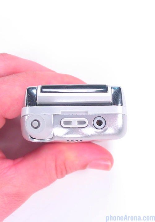 Motorola V600 review