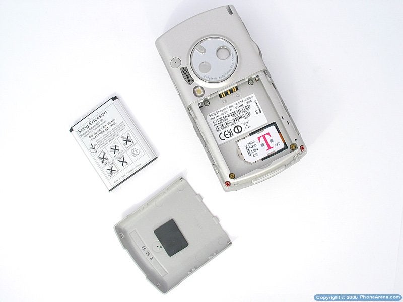 Sony Ericsson P990 Smartphone Review