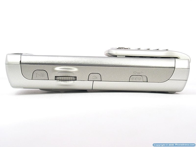 Sony Ericsson P990 Smartphone Review