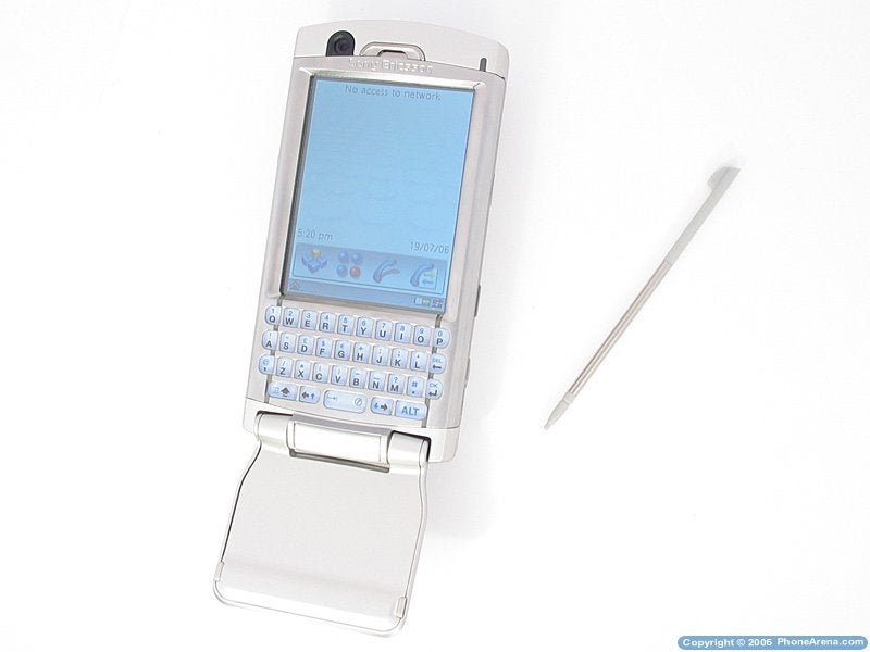 Sony Ericsson P990 Smartphone Review