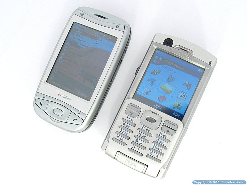 Sony Ericsson P990 Smartphone Review