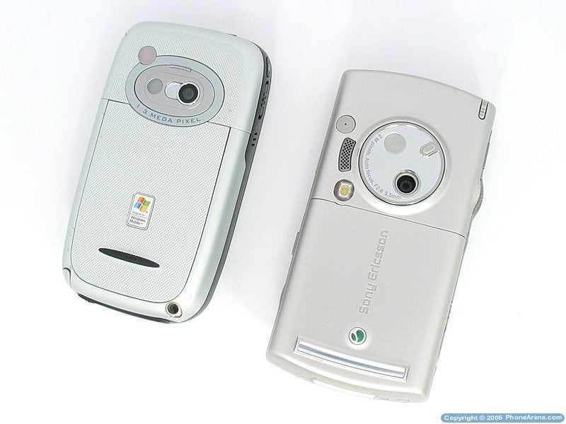 Sony Ericsson P990 Smartphone Review