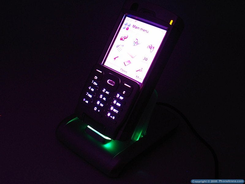 Sony Ericsson P990 Smartphone Review
