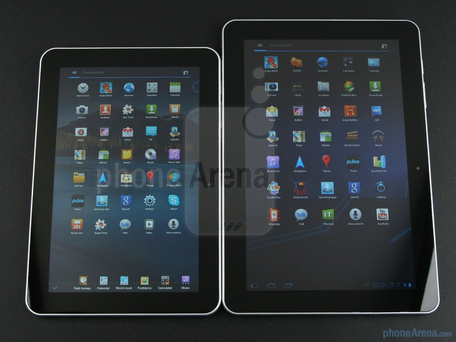 Samsung GALAXY Tab 8.9 (left), Samsung GALAXY Tab 10.1 (right) - Samsung GALAXY Tab 8.9 (top), Samsung GALAXY Tab 10.1 (middle),Apple iPad 2 (bottom) - Samsung GALAXY Tab 8.9 Preview