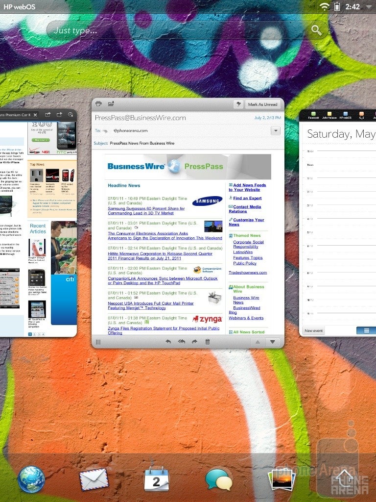Multi-tasking on the HP TouchPad - HP TouchPad vs Apple iPad 2