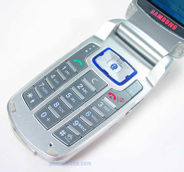 Samsung E715 / E710 review